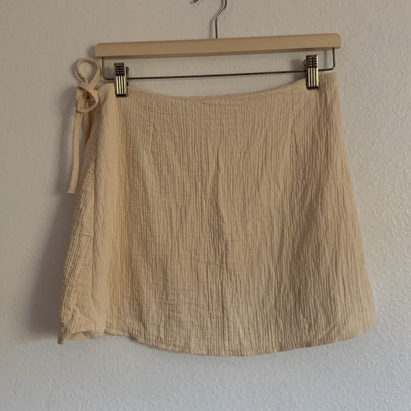 Zara mini skirt - Picture 2 of 5
